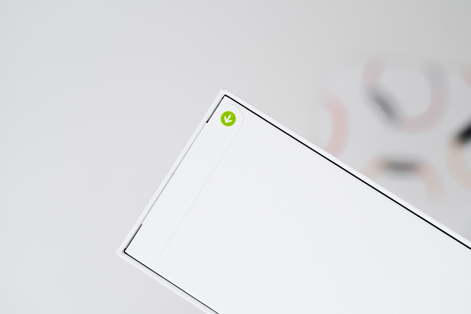 4. Sakula Apple Watch Screen Protector